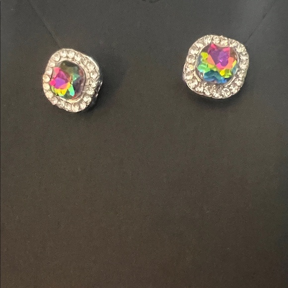 Silver tone rounded-square Multicolor Stud Earrings - Picture 4 of 4